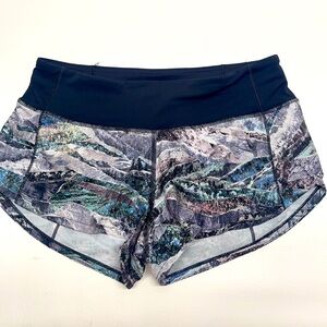 Lululemon mountain print size 2